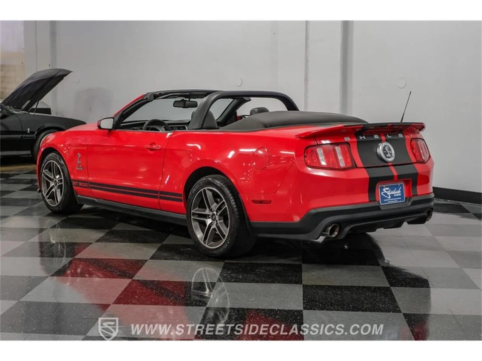 2010 Ford S197 Mustang - Image 9 of 31