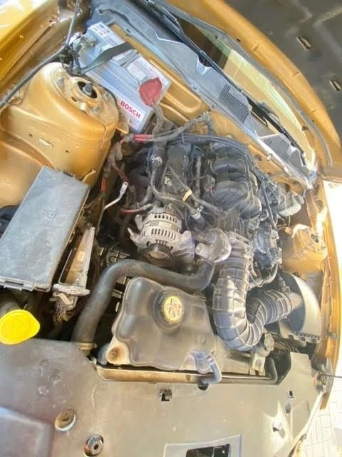 2010 Ford S197 Mustang - Image 18 of 21