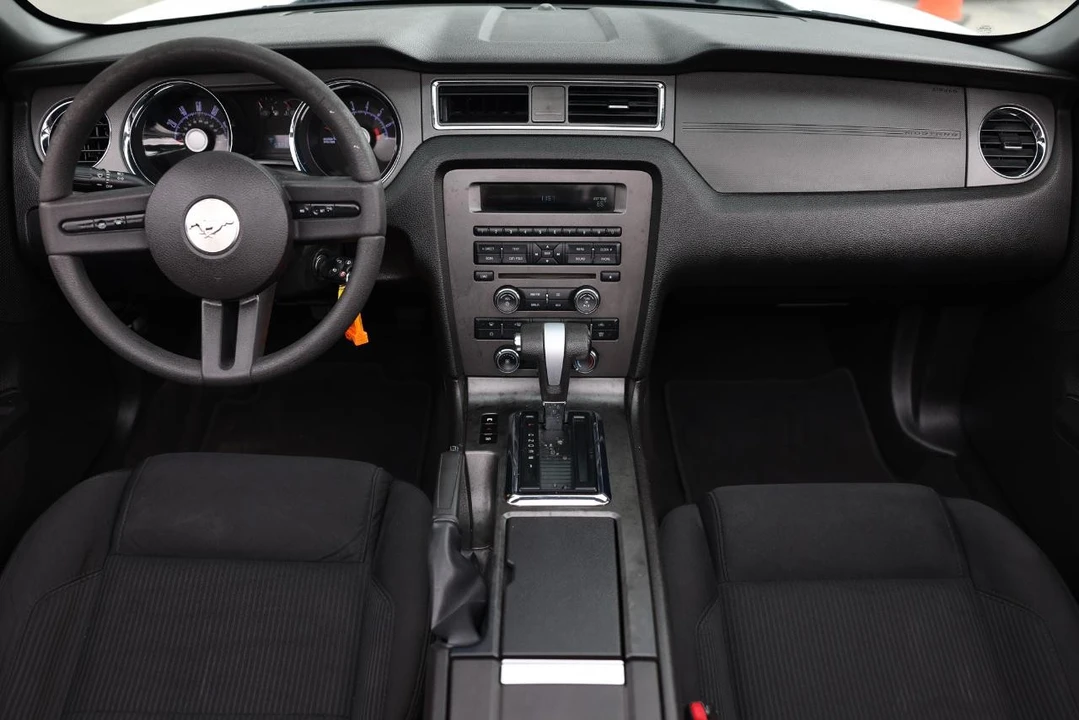 2010 Ford S197 Mustang - Image 23 of 31