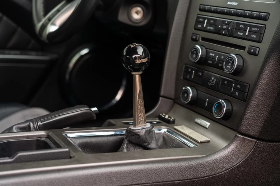 2010 Ford S197 Mustang - Image 21 of 26