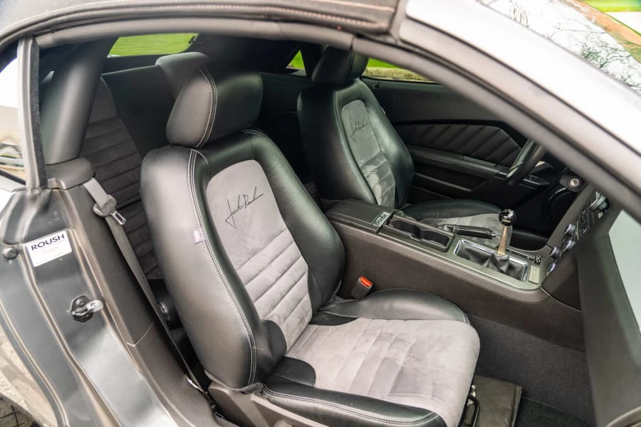 2010 Ford S197 Mustang - Image 18 of 26