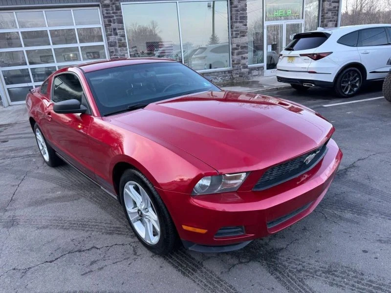 2010 Ford S197 Mustang - Image 10 of 12