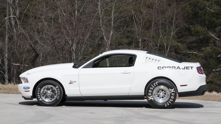 2010 Ford S197 Mustang - Image 2 of 12