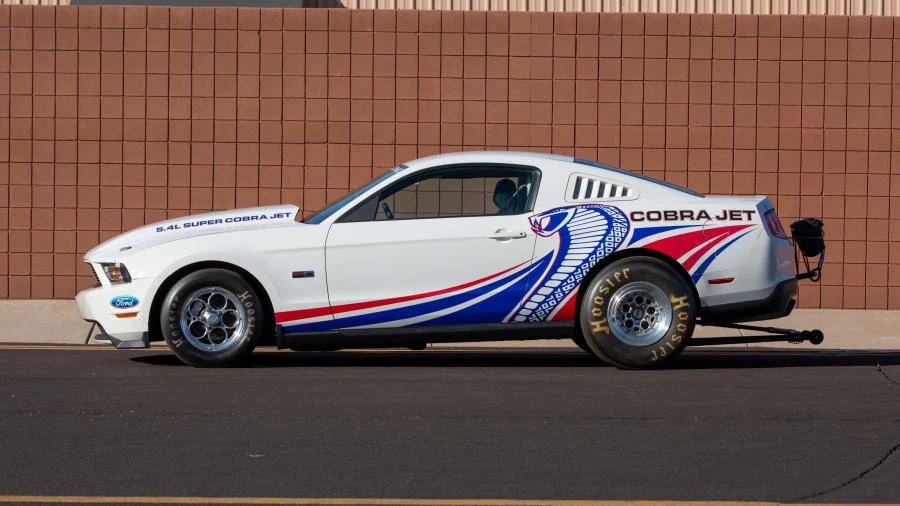 2010 Ford S197 Mustang - Image 2 of 31