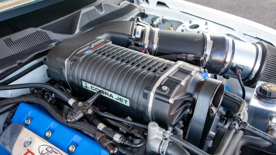 2010 Ford S197 Mustang - Image 7 of 31
