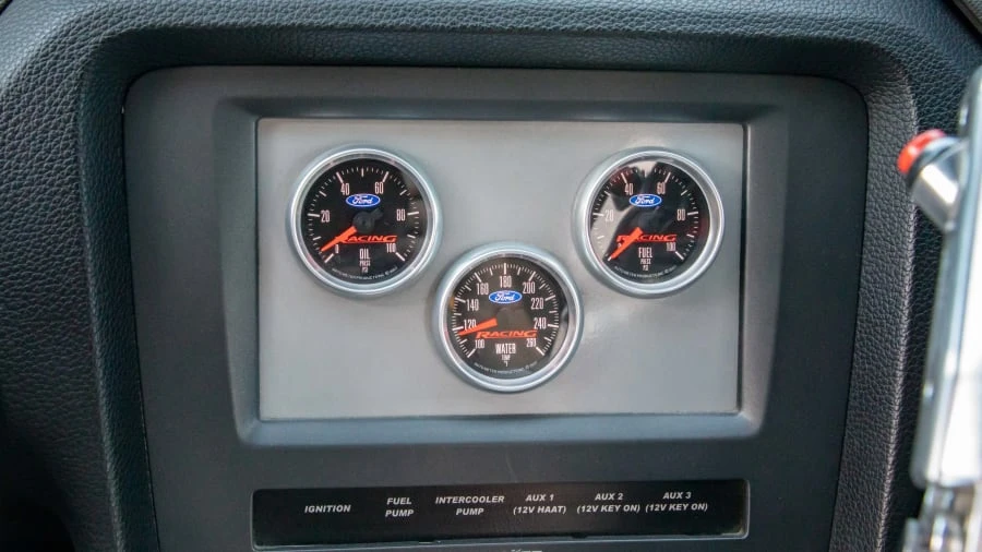 2010 Ford S197 Mustang - Image 17 of 31