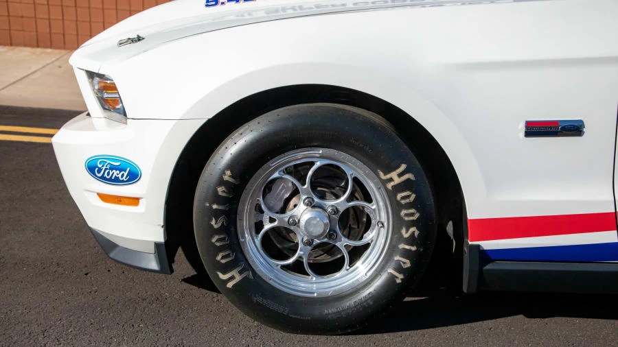 2010 Ford S197 Mustang - Image 23 of 31