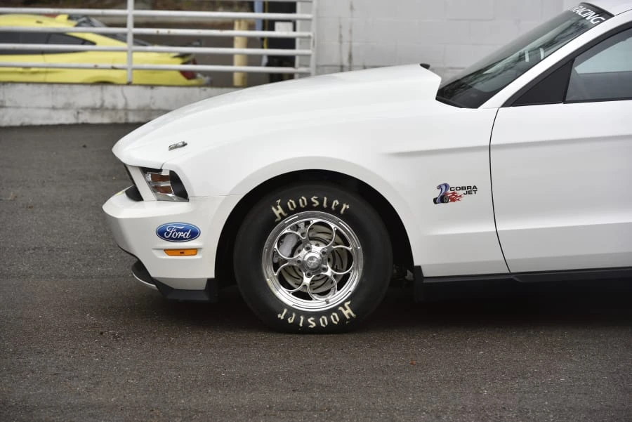 2010 Ford S197 Mustang - Image 14 of 23