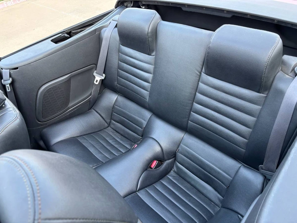 2010 Ford S197 Mustang - Image 16 of 20
