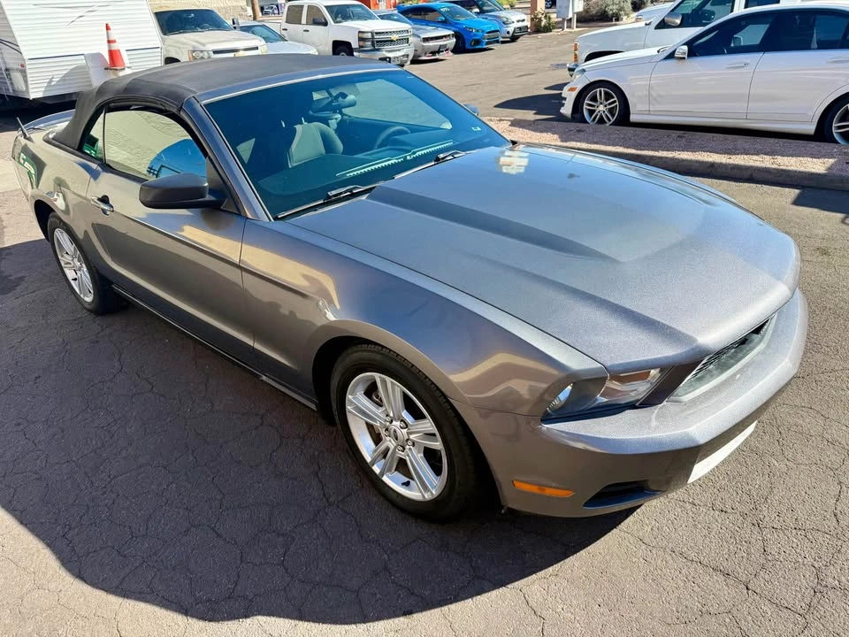 2010 Ford S197 Mustang - Image 4 of 9