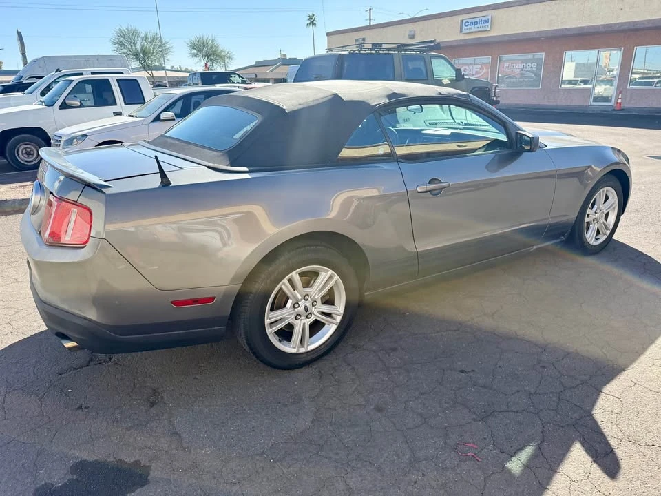 2010 Ford S197 Mustang - Image 3 of 9