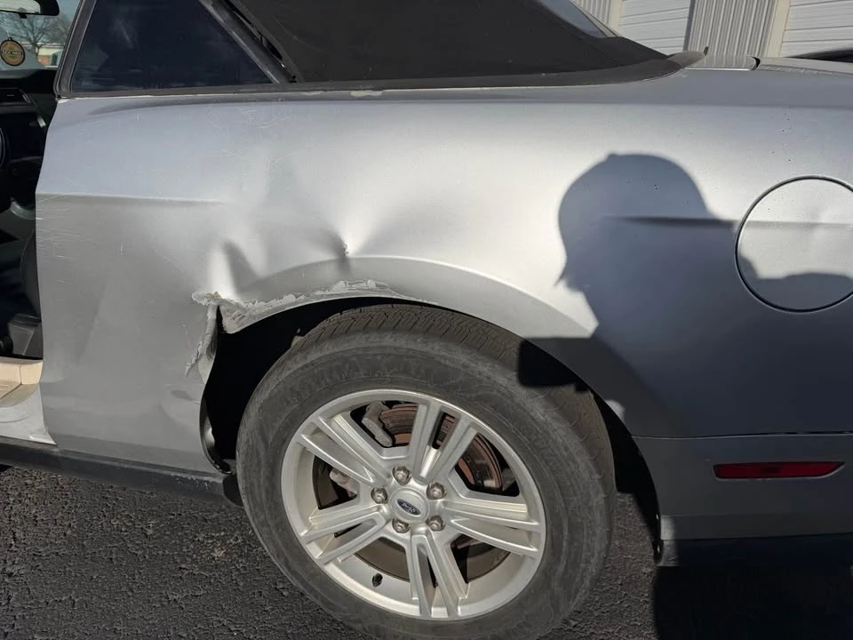 2010 Ford S197 Mustang - Image 7 of 12