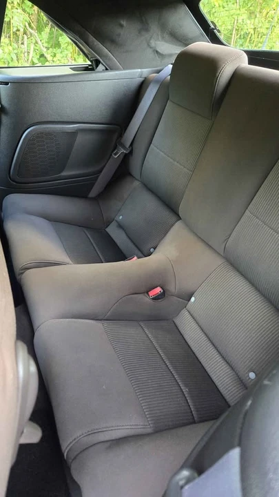 2010 Ford S197 Mustang - Image 13 of 20