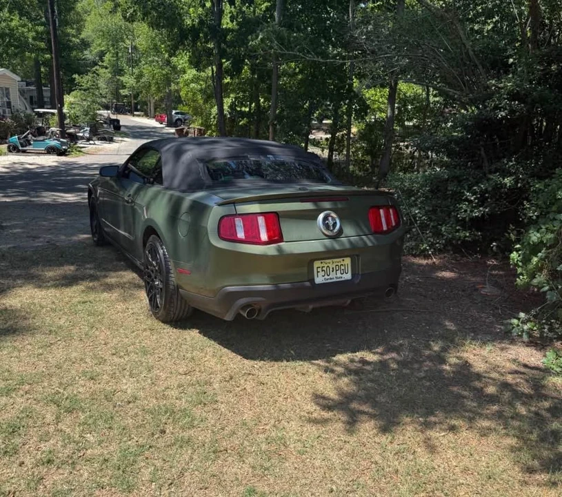 2010 Ford S197 Mustang - Image 4 of 6