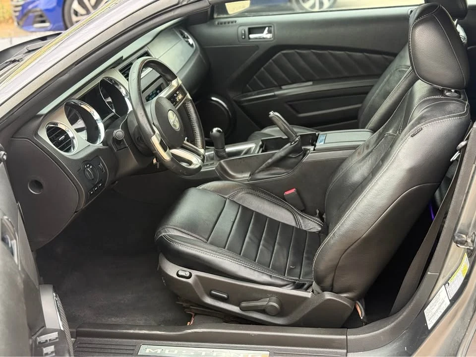 2010 Ford S197 Mustang - Image 11 of 20