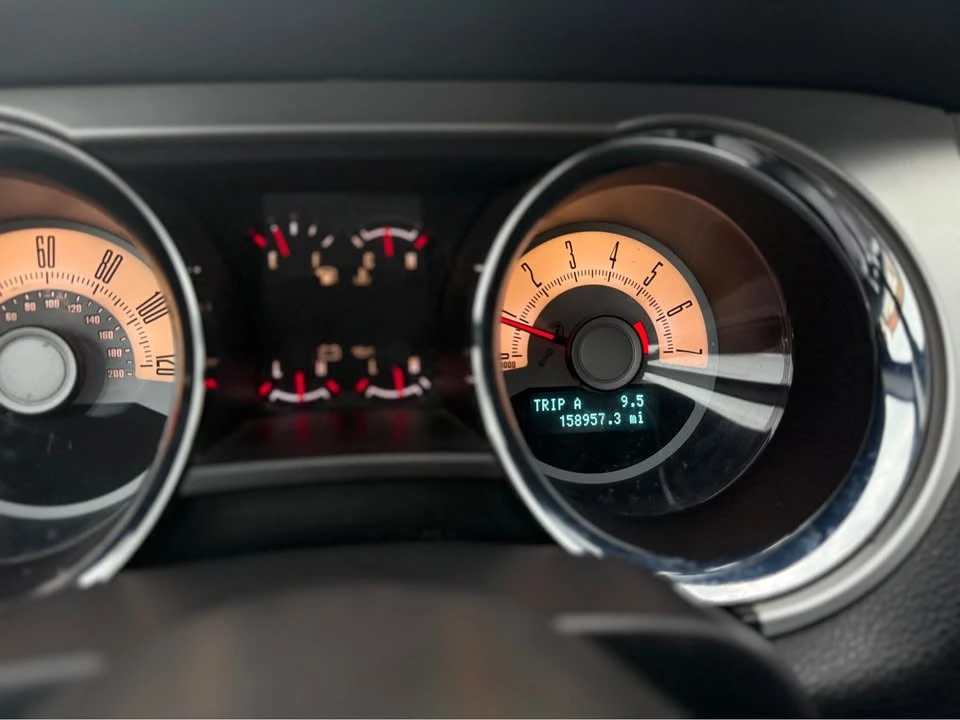2010 Ford S197 Mustang - Image 15 of 20