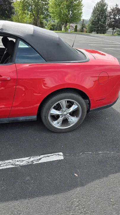 2010 Ford S197 Mustang - Image 6 of 6