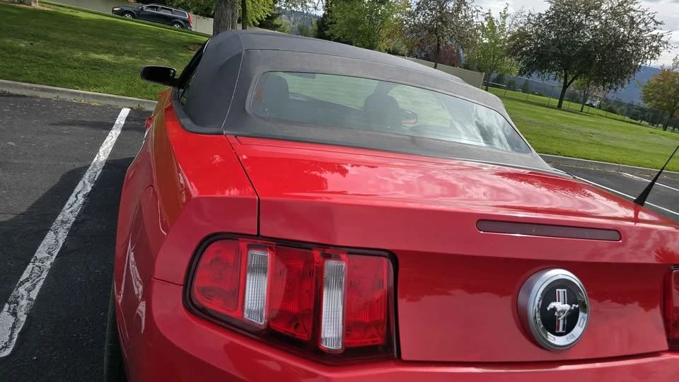 2010 Ford S197 Mustang - Image 3 of 6