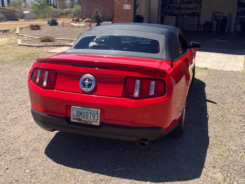 2010 Ford S197 Mustang - Image 4 of 9