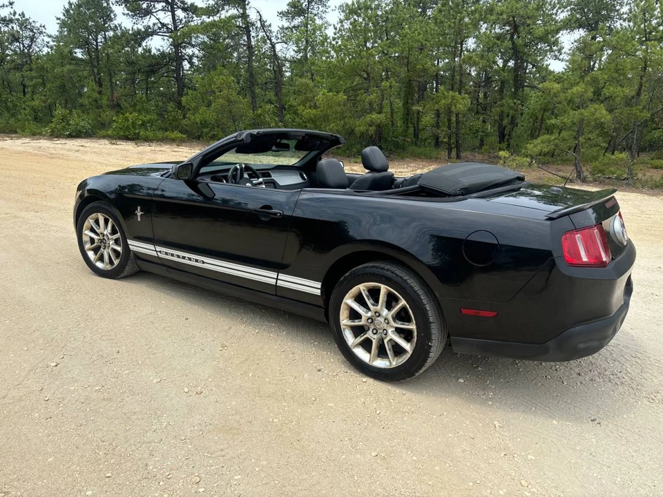 2010 Ford S197 Mustang - Image 5 of 22