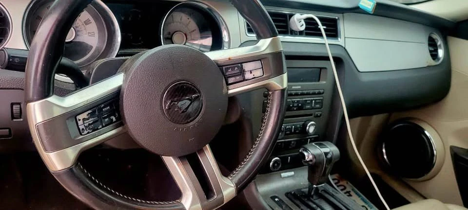 2010 Ford S197 Mustang - Image 16 of 16