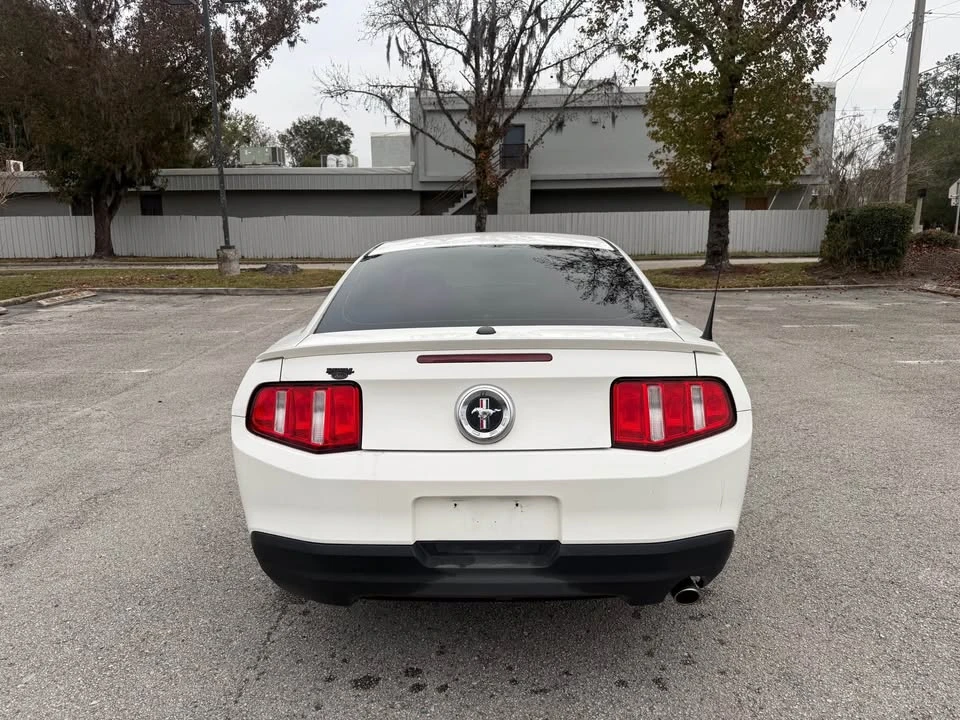 2010 Ford S197 Mustang - Image 10 of 10