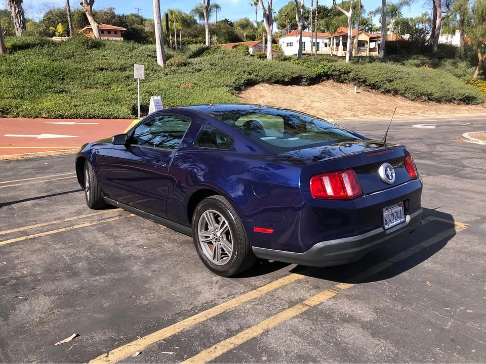 2010 Ford S197 Mustang - Image 10 of 16