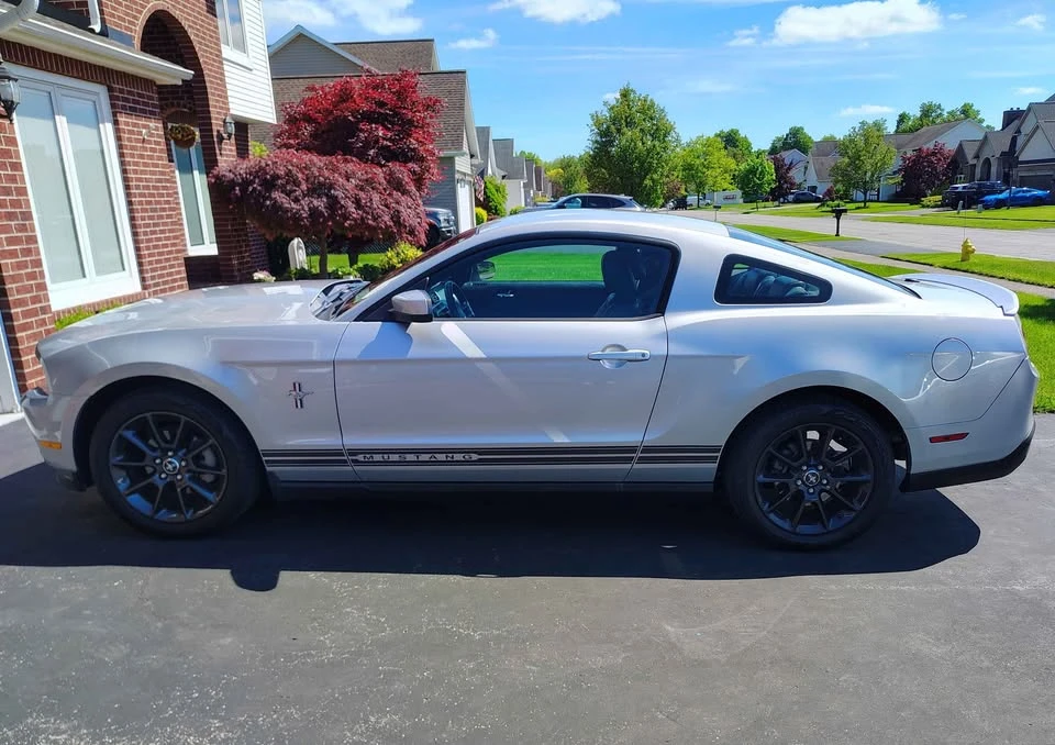 2010 Ford S197 Mustang - Image 3 of 19