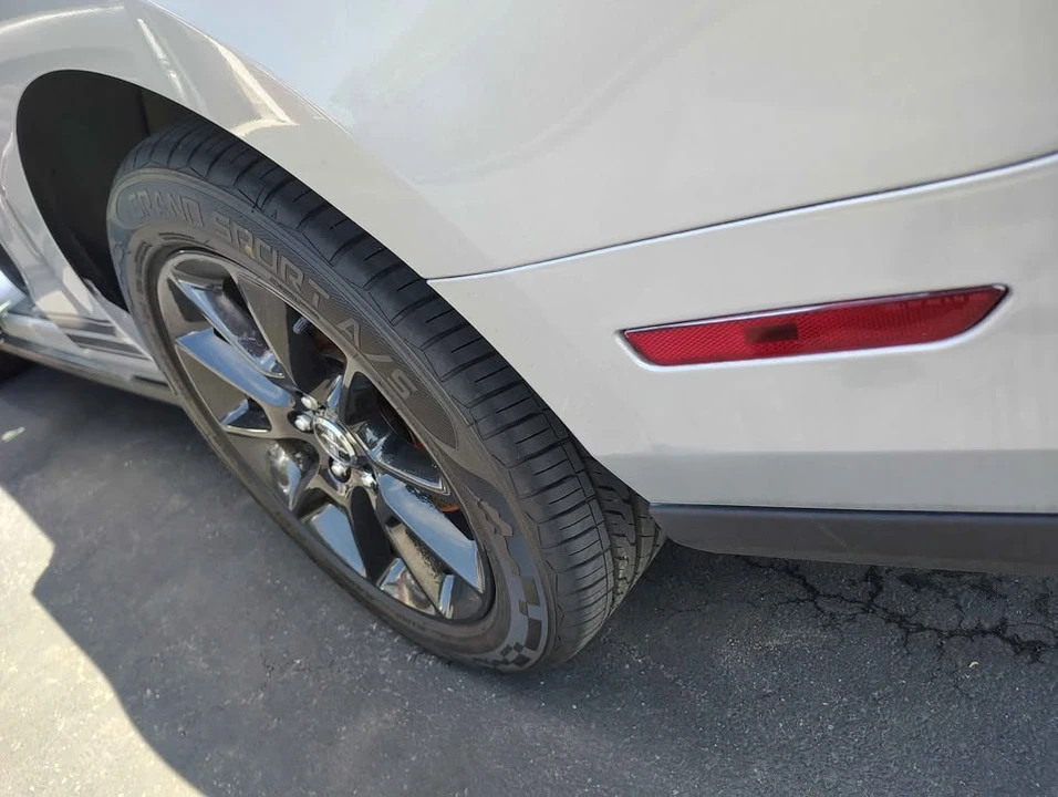 2010 Ford S197 Mustang - Image 17 of 19