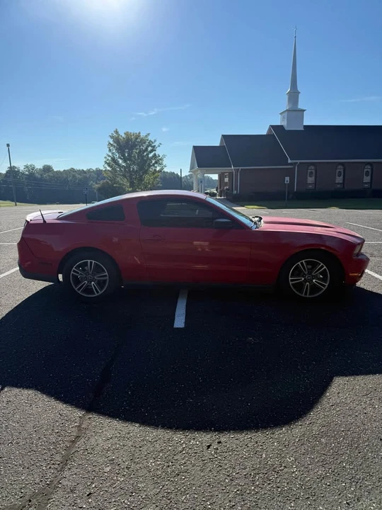 2010 Ford S197 Mustang - Image 4 of 5