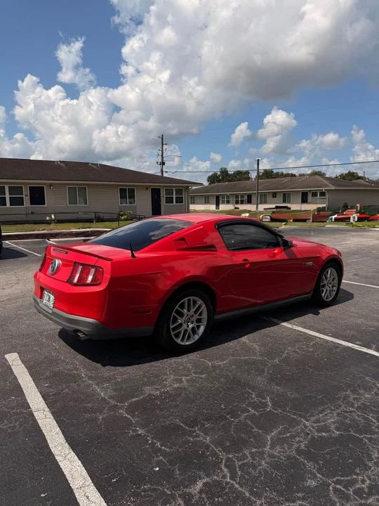 2010 Ford S197 Mustang - Image 5 of 17