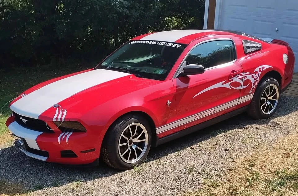 2010 Ford S197 Mustang - Image 4 of 7