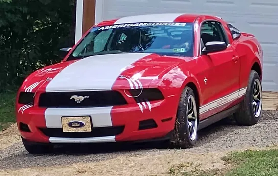 2010 Ford Mustang Coupe 2D