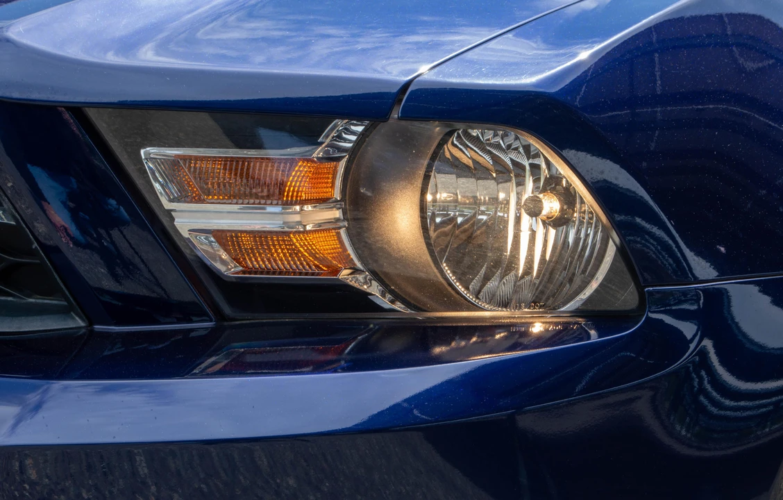 2010 Ford S197 Mustang - Image 19 of 31