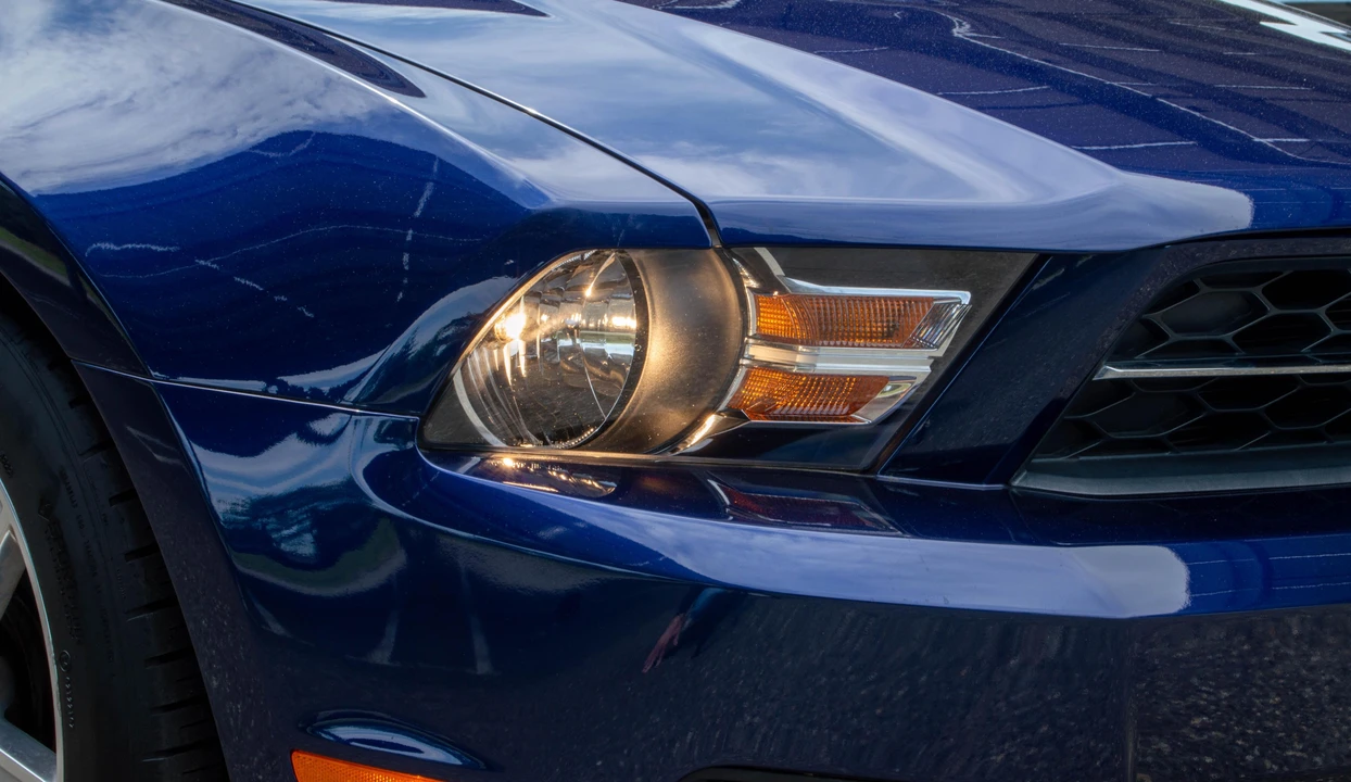 2010 Ford S197 Mustang - Image 16 of 31
