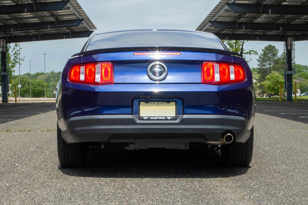 2010 Ford S197 Mustang - Image 12 of 31