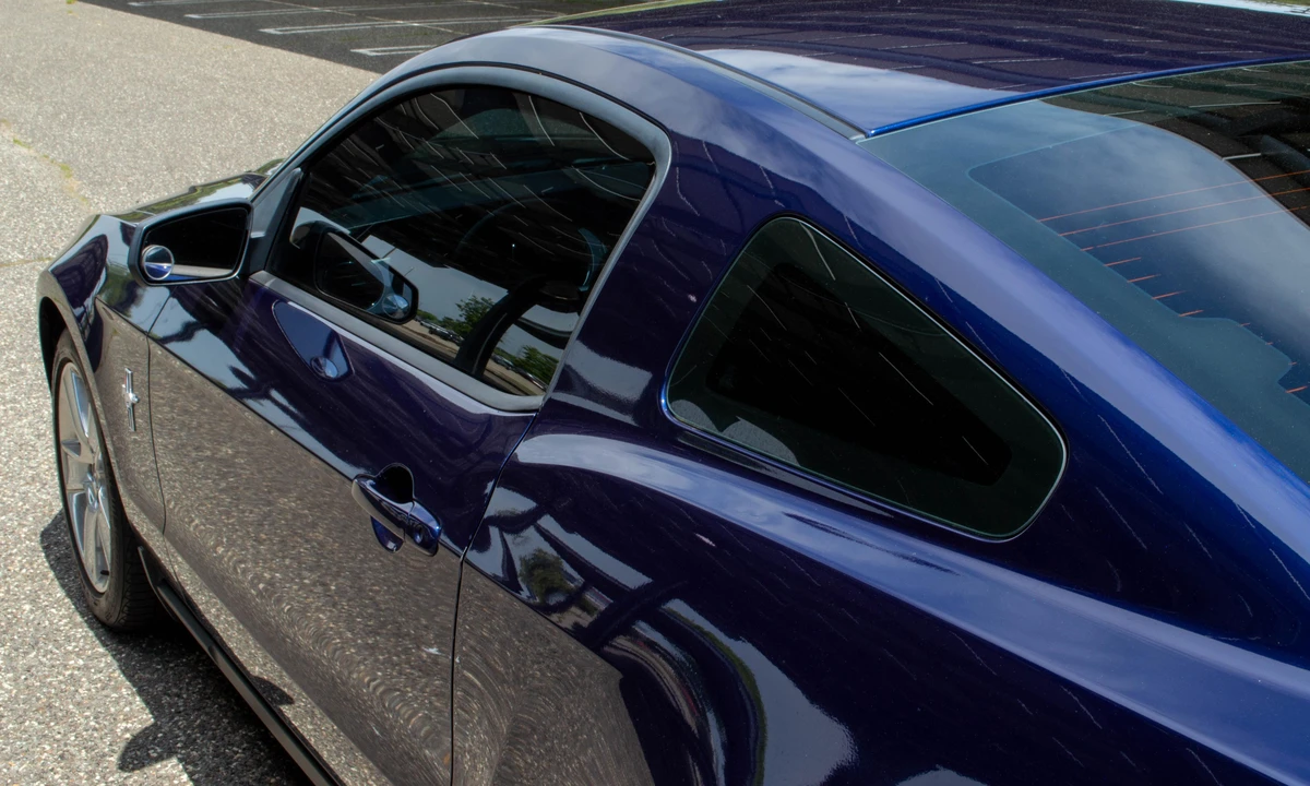 2010 Ford S197 Mustang - Image 30 of 31