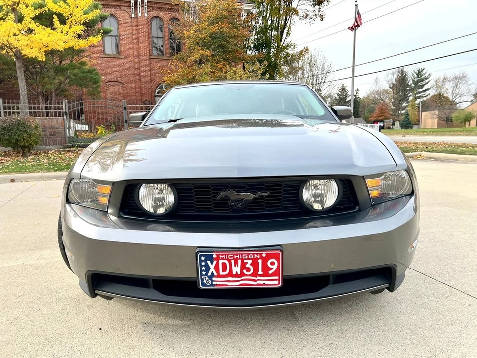 2010 Ford S197 Mustang GT - Image 3 of 31