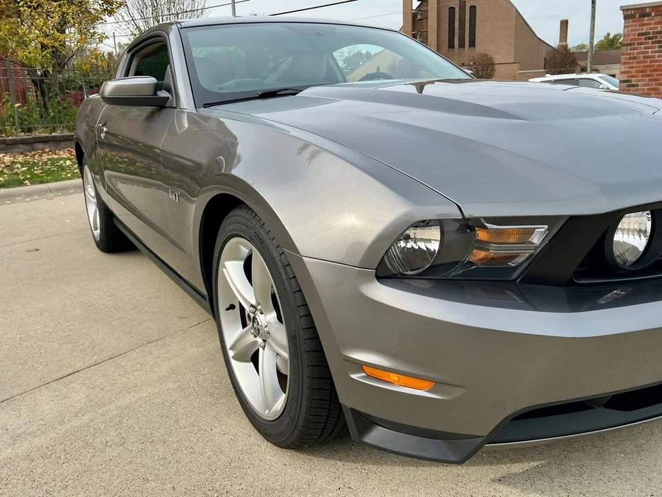 2010 Ford S197 Mustang GT - Image 14 of 31