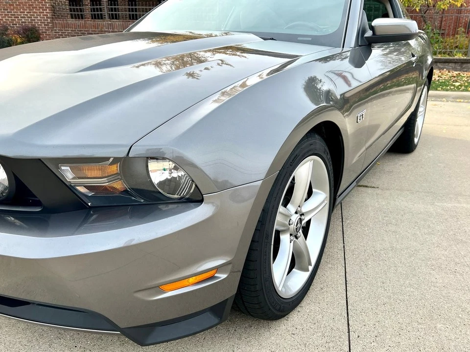 2010 Ford S197 Mustang - Image 11 of 21