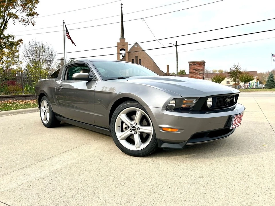 2010 Ford S197 Mustang - Image 4 of 21