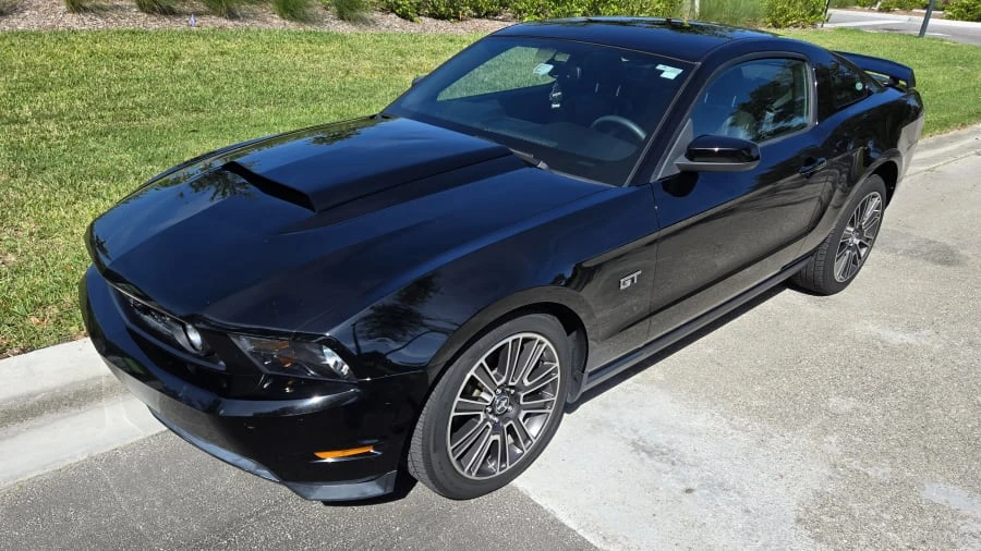 2010 Ford S197 Mustang - Image 7 of 31