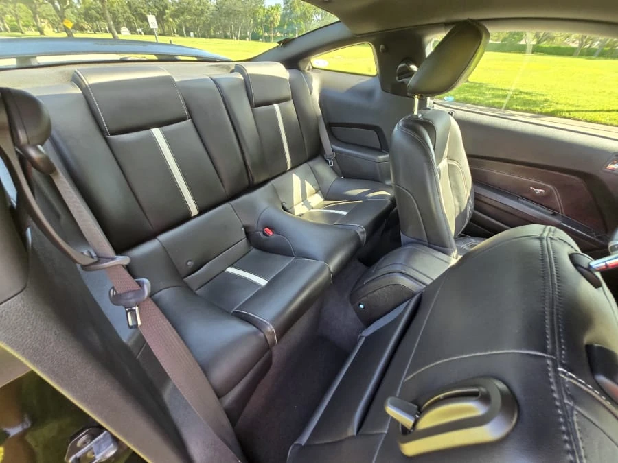 2010 Ford S197 Mustang - Image 22 of 31