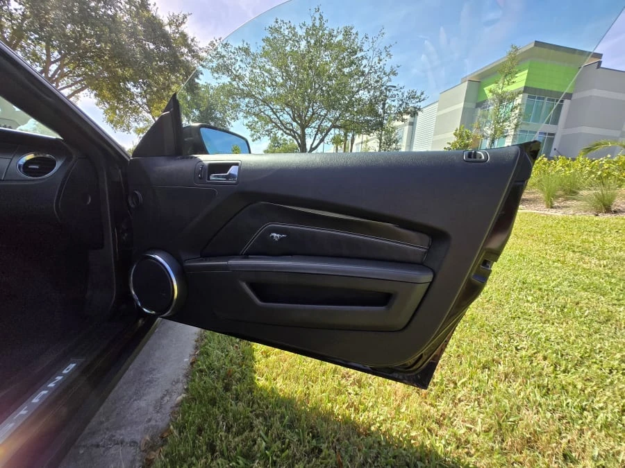 2010 Ford S197 Mustang - Image 27 of 31