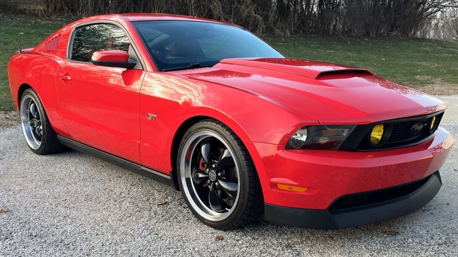2010 Ford S197 Mustang - Image 5 of 19