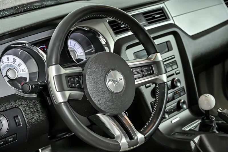 2010 Ford S197 Mustang GT - Image 17 of 25