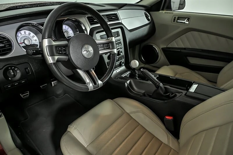 2010 Ford S197 Mustang GT - Image 13 of 25