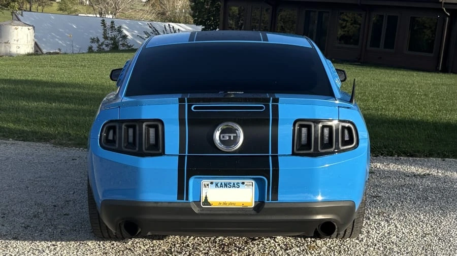 2010 Ford S197 Mustang - Image 5 of 31