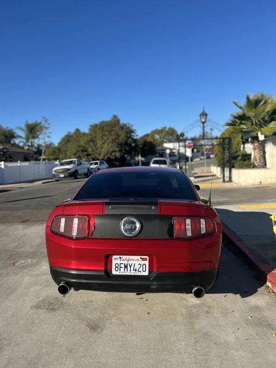 2010 Ford S197 Mustang - Image 3 of 10