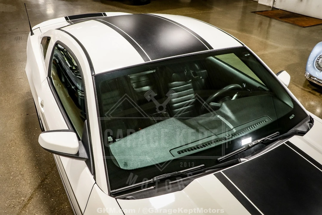 2010 Ford S197 Mustang GT - Image 17 of 31
